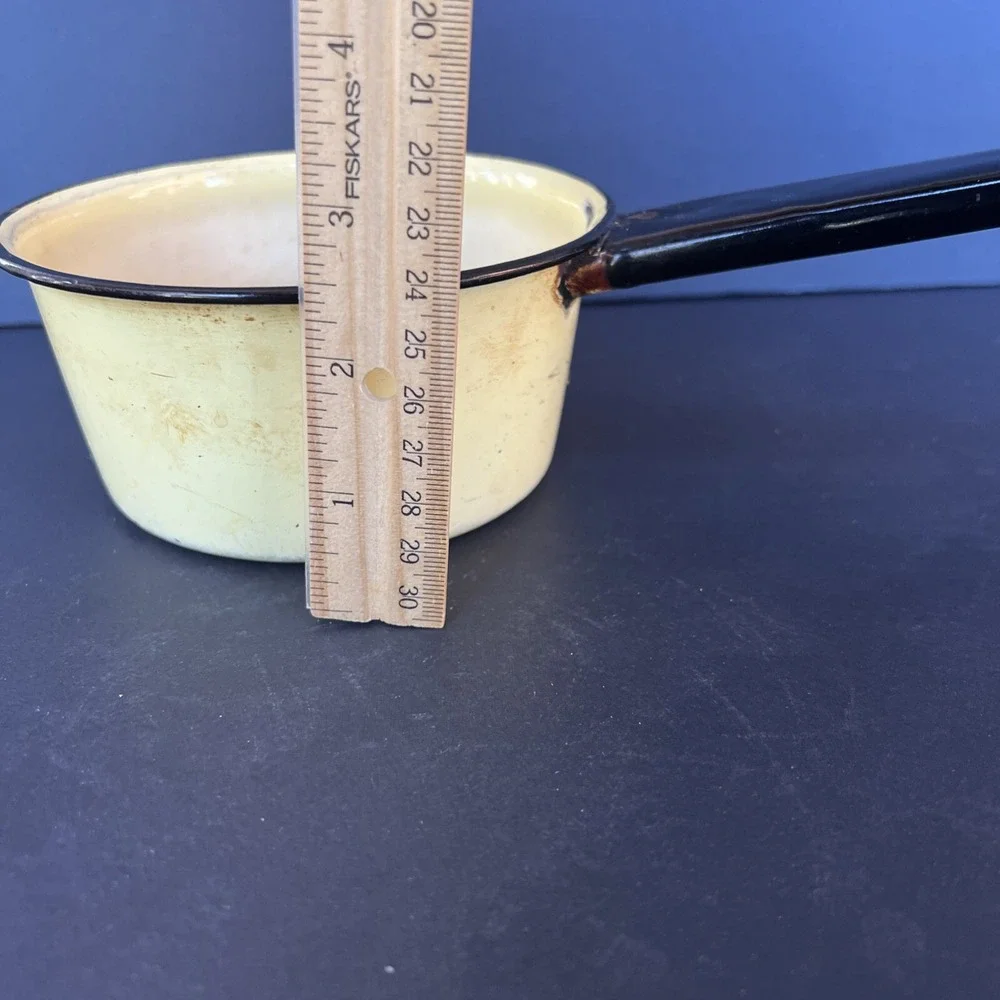 VTG Enamelware Pot Set Primitive Farmhouse Kitchen Decor Nesting Pans 3pc